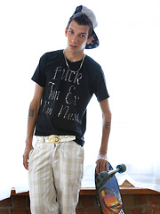 Skater boy Axel Ducharme masturbation - Gay boys pics at Twinkest.com