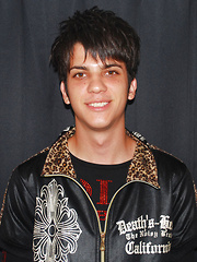 Shosei is a very sexy twink from Osaka - Gay boys pics at Twinkest.com