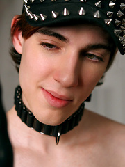 Zac Wilder Kinky Pleasures - Gay boys pics at Twinkest.com