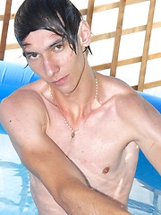 Eastern boy Dominic wet scene - Gay boys pics at Twinkest.com