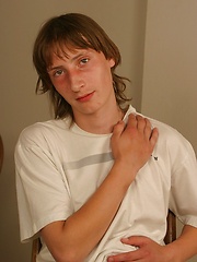 Boys kissing, sucking and fucking - Gay boys pics at Twinkest.com
