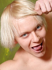 Blonde boy Rori solo pictures - Gay boys pics at Twinkest.com