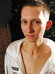 Skinny boy Steven - Gay boys pics at Twinkest.com