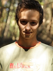 Twink Jake Palace jerking off in the woods. - Gay boys pics at Twinkest.com