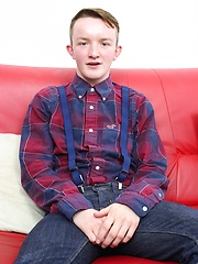 Smooth twink Brett Wright busts a nut over his stomach. - Gay boys pics at Twinkest.com