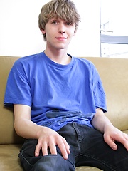 Cute twink Josh Frey stroking his big thick cock. - Gay boys pics at Twinkest.com