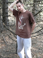Gibson explores the woods - Gay boys pics at Twinkest.com