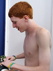 Big Dicked Bareback Boys - Gay boys pics at Twinkest.com