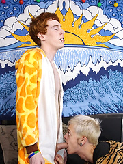 Furry Lovers Frantic Fucking - Gay boys pics at Twinkest.com