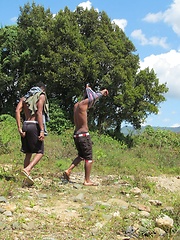 OMAR SUCKS KILO'S THICK COCK - Gay boys pics at Twinkest.com