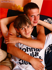 IGOR AND VADIM - Gay boys pics at Twinkest.com
