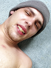 Drac Jerks Out Some Mess - Gay boys pics at Twinkest.com