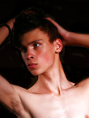 Glenn - Gay boys pics at Twinkest.com