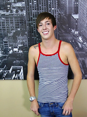 Meeting Twink Star Luke - Gay boys pics at Twinkest.com