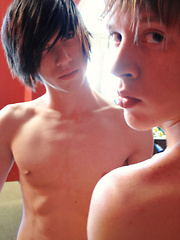 Cum Loving Twink Boys Share - Gay boys pics at Twinkest.com