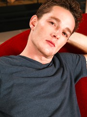 Next Door Twink - Logan Hanes - Gay boys pics at Twinkest.com