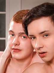 Introducing Gavin Phillips - Gay boys pics at Twinkest.com