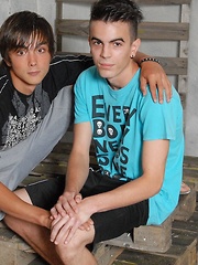 18 Boys in Blowjob Action - Gay boys pics at Twinkest.com