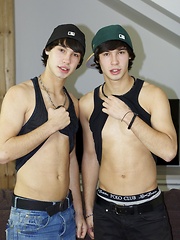 Our splendid Aston Twins in action - Gay boys pics at Twinkest.com
