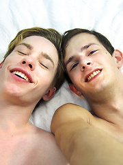 Ball Slapping Bareback Fuck! - Gay boys pics at Twinkest.com