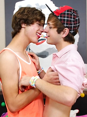 Sweet Boys With Sweet Treats! - Gay boys pics at Twinkest.com