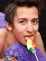 A Hot Load For Thirsty Daniel! - Gay boys pics at Twinkest.com