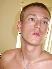 Convincing A Straight Friend - Gay boys pics at Twinkest.com