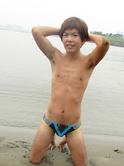 ODAIBA BEACH BOYZ - Gay boys pics at Twinkest.com
